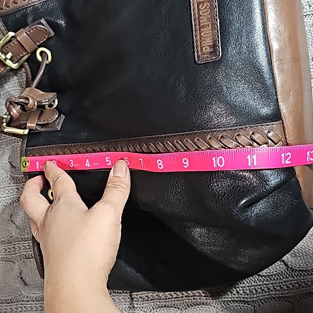 Pikolinos Drawstring Purse - Picture 7 of 12